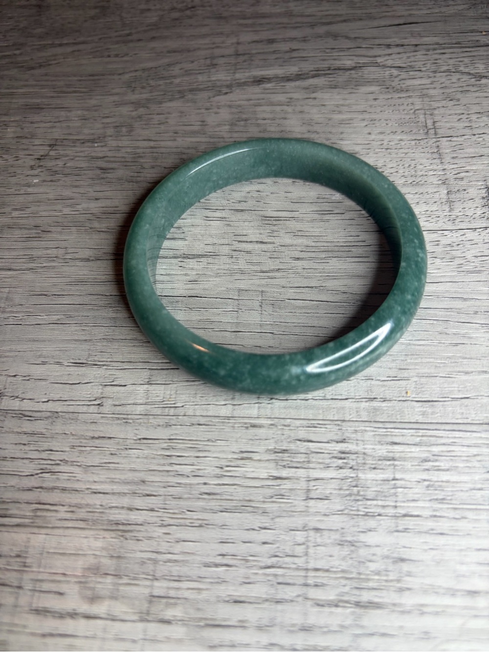 Green Jade-Style Women’s Bangle Bracelet